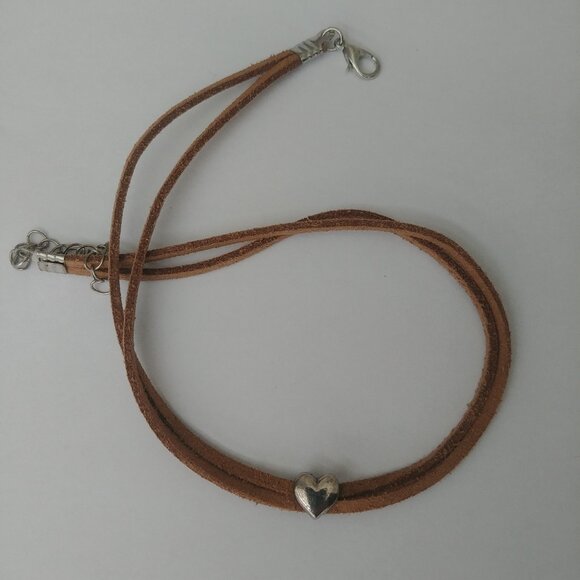Jewelry - Y2K Brown leather double strand short necklace choker silver heart